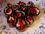 Рулетики из баклажанов с сыром, чесноком и помидорами
