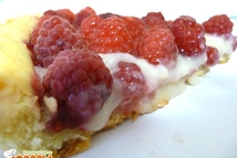 Шаг 4: 50 г малины растираем с …