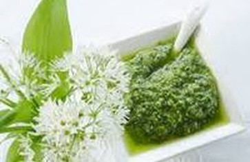 Первая свежая зелень