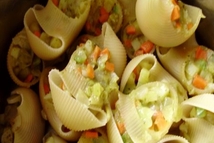 Шаг 3: Этим фаршем заполняем ригатоны для …