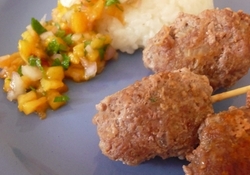 Рецепт: Котлетки на шпажках