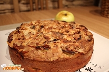 Шаг 3: Яблоки разрезать на 4 части. …