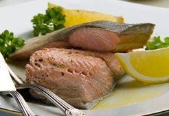 Горбуша припущенная