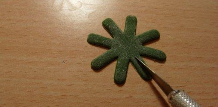 Шаг №16 МК Хризантемы от Учредительница