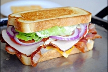 Шаг 5: Наш Сэндвич почти готов, осталось …