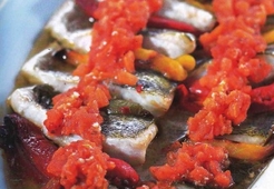 Филе судака со сладким перцем  