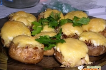 Шаг 1: Шляпки отрезать, вычистить серединку. Серединку, …