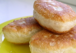 Пирожки с кислой капустой