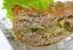 Куриный террин с грушей и сыром