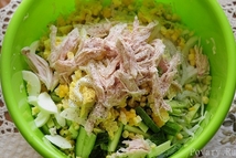 Шаг 4: Филе куриное лучше взять грудинку, …