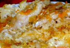 Филе рыбы, запеченное с рисом в духовке