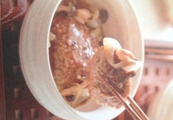 Рубленые котлеты в традиционном стиле (Хамбагу)