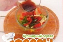 Шаг 2: Овощи вымыть, цукини почистить, перец …