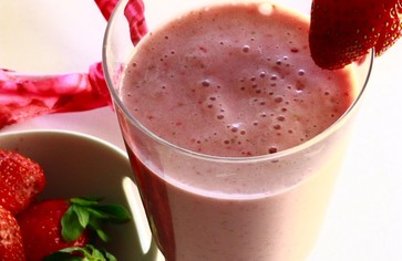 Статья: Витаминные коктейли на кисломолочной основе и их польза