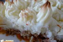 Шаг 2: Картофель отвариваем до готовности. Добавляем …