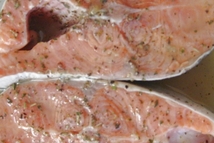 Шаг 2: Выжать сок лимона и дать …