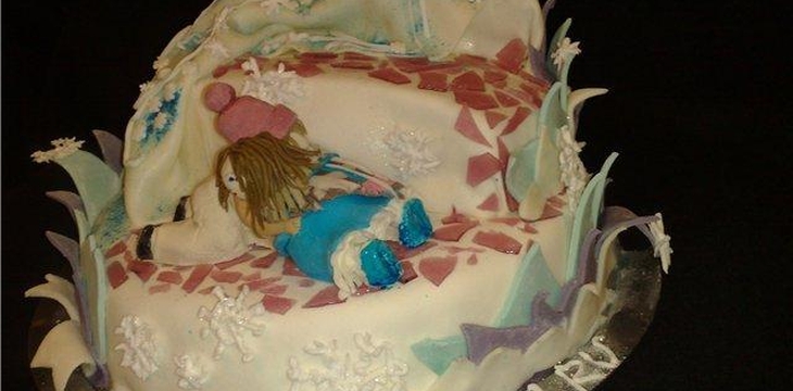 Шаг №10 Торт "В замке Снежной королевы" от darya1987