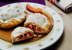 Рецепт: Сливовые кармашки 