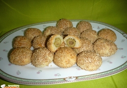 Рецепт: Закусочные шарики с оливками