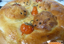 Пирог с начинкой из капусты с мясом