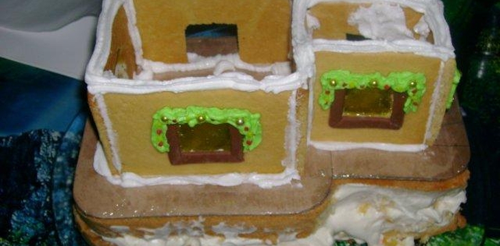 Шаг №21 Пряничный домик от Annula