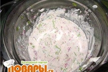 Шаг 2: Чеснок я брала 1 зубчик, …