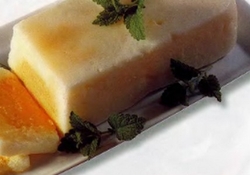 Рецепт: Замороженный десерт с черникой