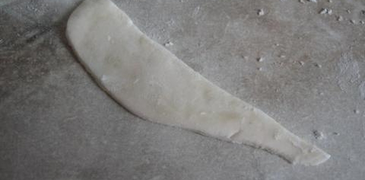 Шаг №5 МК Птичка иволга от Пчела