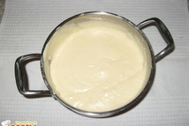 Шаг 4: Осторожно перемешиваем ложкой и снова …