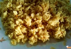 Бириани с луком и морковью