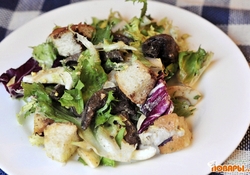 Рецепт: Салат из говяжьей печени 