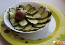 Рецепт: Маринованные огурцы