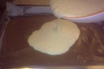 Шаг 3: Миксером взбить творог с 2 …