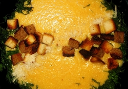 Рецепт: Овощной суп-пюре с гренками