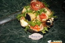 Шаг 3: И складываем в вазочку наши …