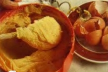 Шаг 9: Готовое тесто при поднятии деревянной …