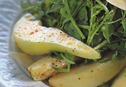 Салат из руколы с грушами 