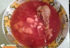 Борщ с фасолью и свеклой