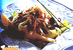 Салат из квашеной капусты с яблоками   