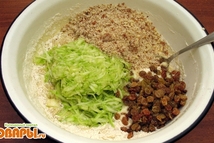 Шаг 3: Соедините сухую смесь (мучную) с …