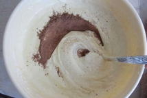 Шаг 3: В готовое тесто добавляем столовую …