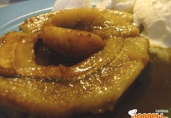 Бананы фламбе с карибским кофейным сиропом