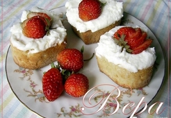 Клубничные пироженки