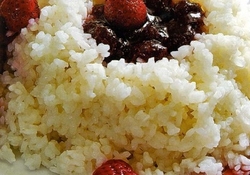 Рецепт: Рис с земляничным пюре