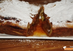 Пирог с абрикосовым вареньем