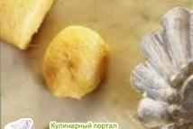 Шаг 11: Разрежьте тесто на две части …