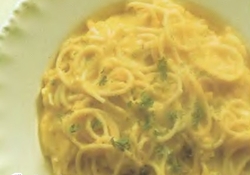 Рецепт: Спагеттини в тыквенном соусе