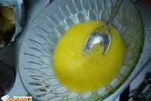 Шаг 1: Предварительно растопить на водяной бане …