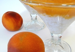 Рецепт: Персиковый суп-пюре