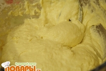 Шаг 6: яйца + майонез + сметана …